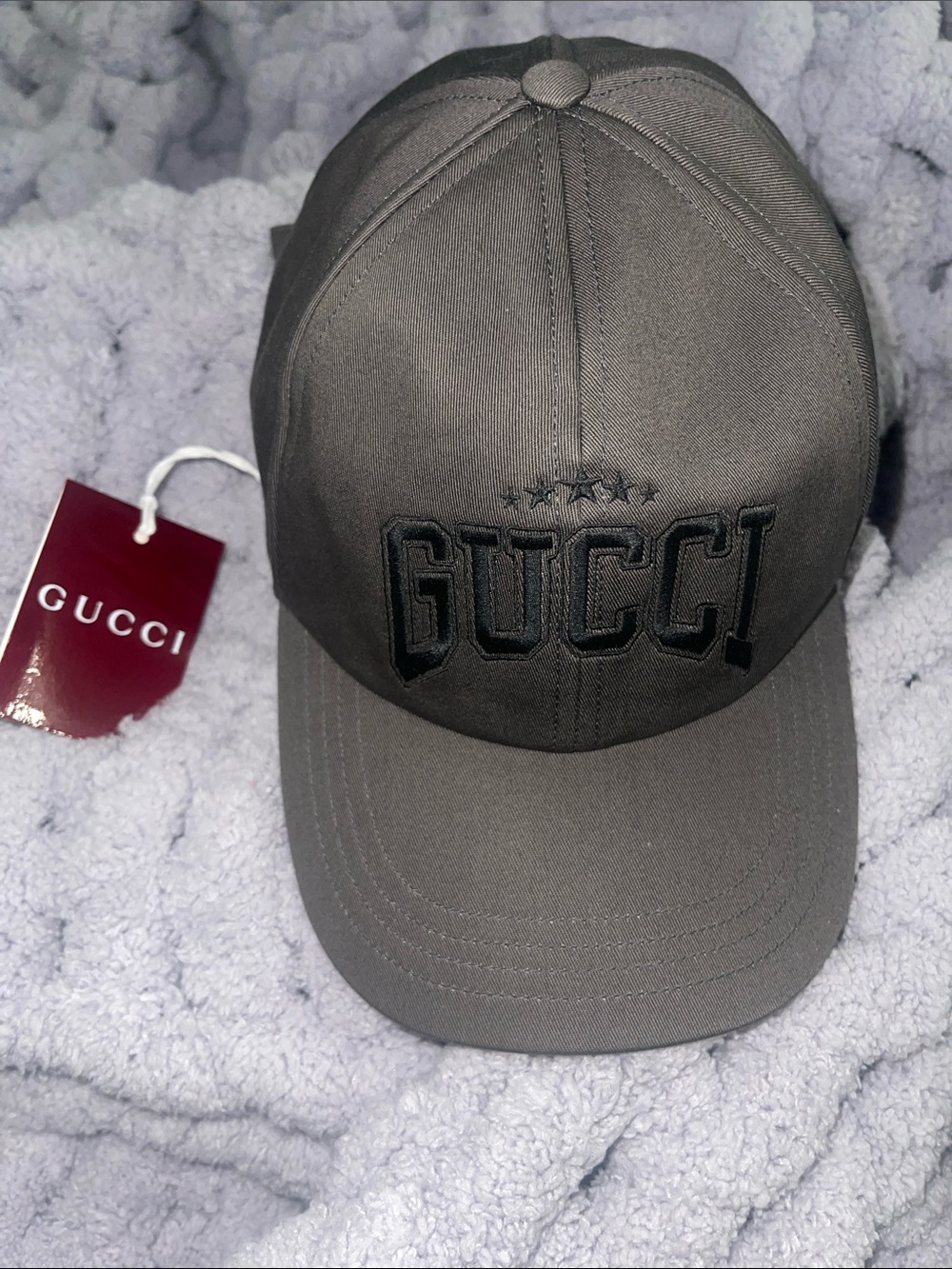 Gucci Black Embroidered Logo Baseball Cap
